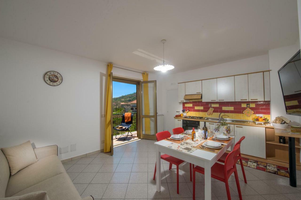 Villa Al Cortile Di Nonno Luigi à Agerola Extérieur photo